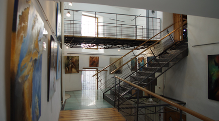 Espace galerie d'exposition à Langogne - musée de la Filature des Calquières en Lozère 